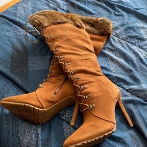 Suede heeled boots